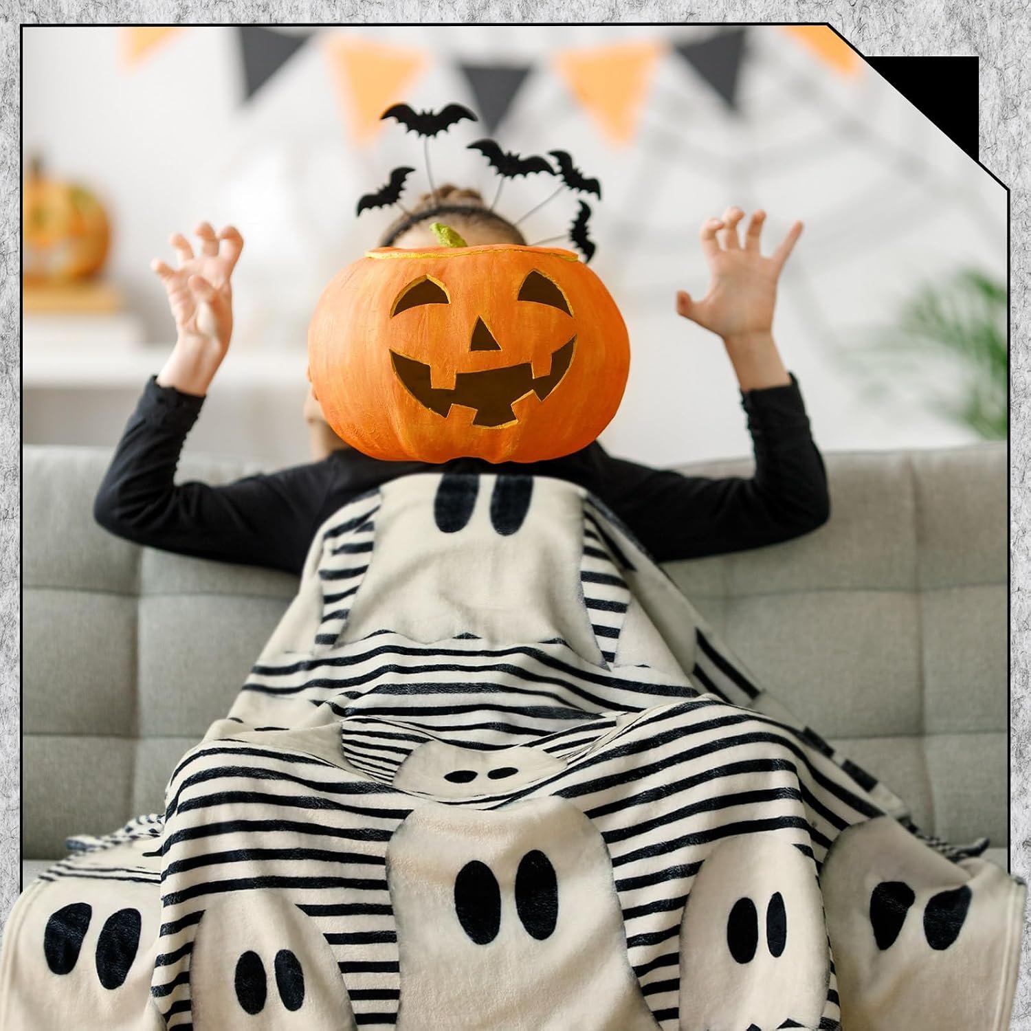 Halloween Throw Blanket Cute Ghost Blanket Black and White Striped - Image 4