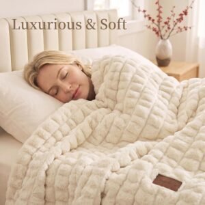 Double Sided Ruched Faux Rabbit Fur Throw Blanket for Couch